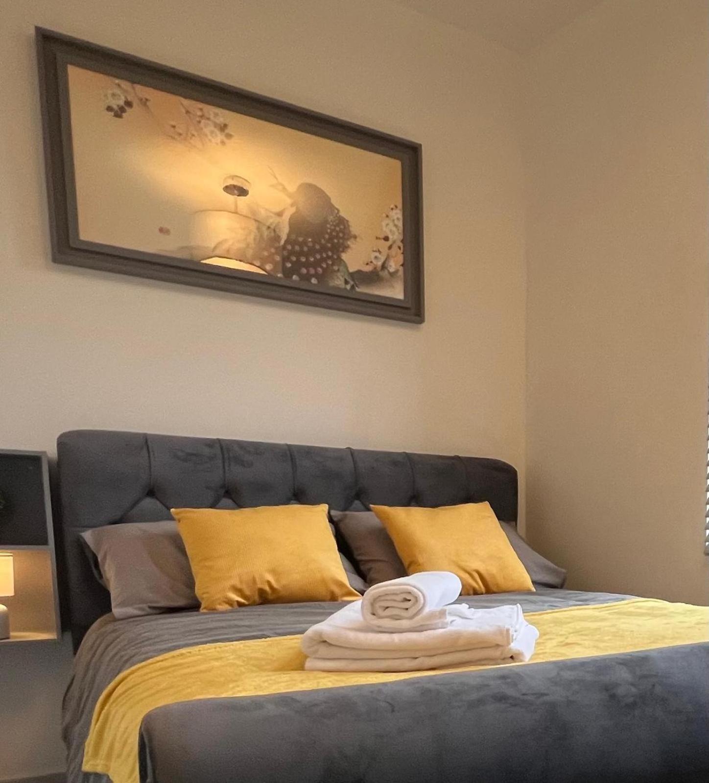 Whiskawaystays - Foregate Street - Apartment 3 Worcester Exterior foto
